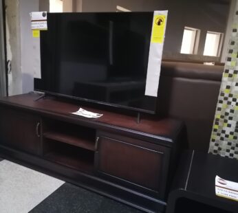 Seatle TV Stand